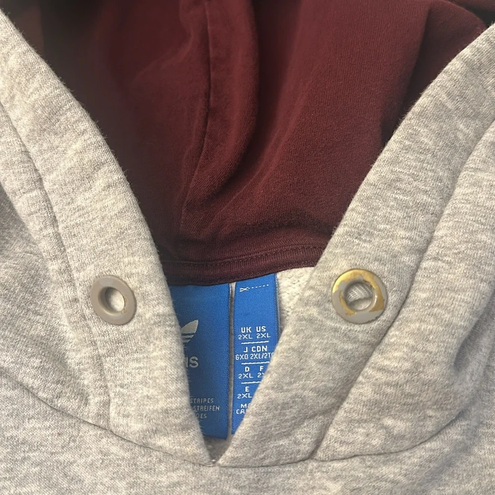 ADIDAS ESSENTIALS HOODIE